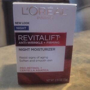 L'Oreal Revitalift Night Moisturizer - 2.55 Oz